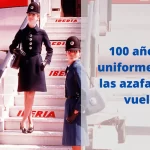 Uniformes para las azafatas de vuelos 100 años despúes.